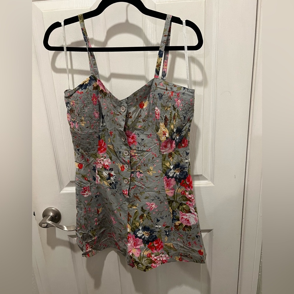 Papaya Floral Gray Button-Up Blouse